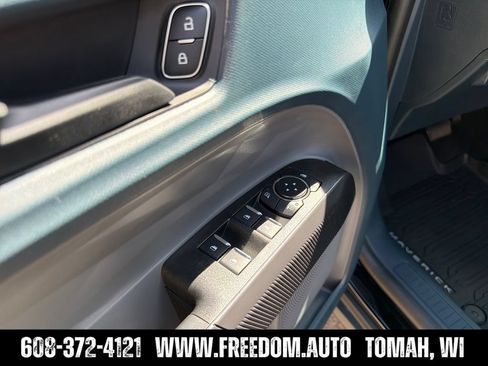 New 2026 Ford Maverick Lariat w/ Black Appearance Package AWD/4WD image 11