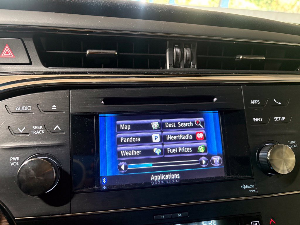 Used 2014 Toyota Avalon XLE Touring FWD image 16