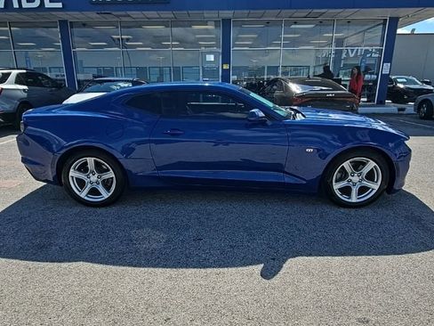 Used 2019 Chevrolet Camaro LT image 8
