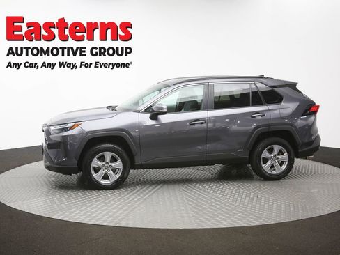 Used 2022 Toyota RAV4 XLE w/ Convenience Package AWD/4WD image 61