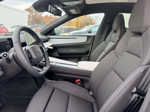 New 2026 Polestar Polestar 4 image 13