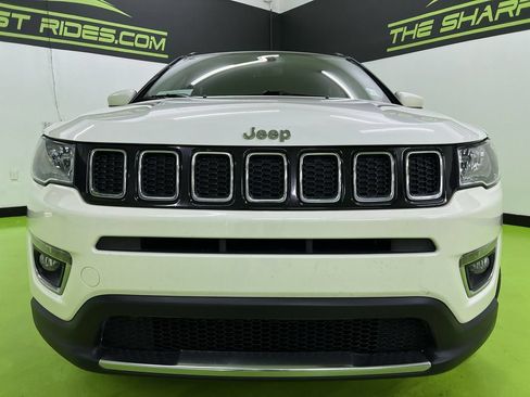 Used 2020 Jeep Compass Limited AWD/4WD image 3