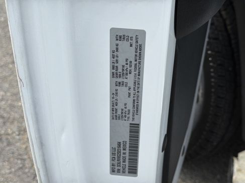 Used 2025 RAM ProMaster 2500 w/ U-Haul Equipment Group FWD image 27