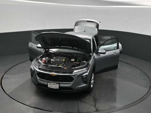 New 2026 Chevrolet Trax LS w/ LS Convenience Package image 37
