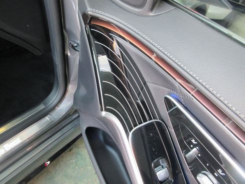 Used 2021 Mercedes-Benz S 580 4MATIC Sedan image 23