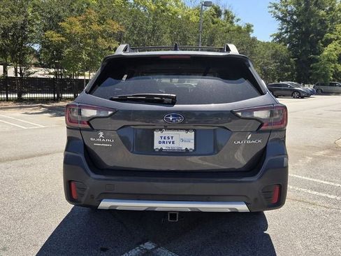 Used 2020 Subaru Outback Limited AWD/4WD image 5