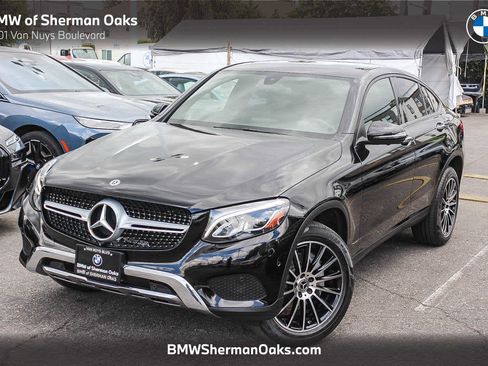 Used 2019 Mercedes-Benz GLC 300 4MATIC Coupe image 2