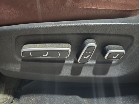 Used 2008 Hyundai Veracruz SE AWD/4WD image 10