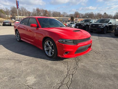 Used 2020 Dodge Charger R/T image 4