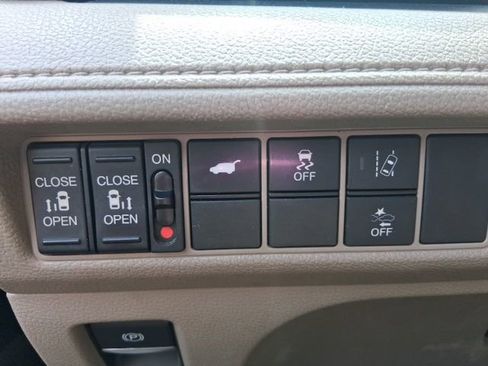 Used 2019 Honda Odyssey EX-L image 15