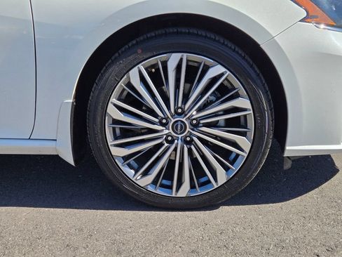 Certified 2023 Nissan Altima 2.5 SL AWD/4WD image 12