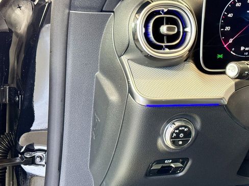 New 2026 Mercedes-Benz CLE 300 4MATIC Coupe image 10