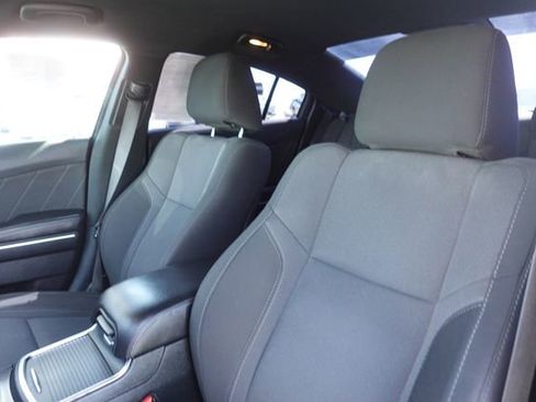 Used 2018 Dodge Charger SXT Plus image 24