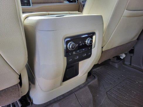 Used 2023 GMC Yukon XL Denali w/ Denali Reserve Package image 30