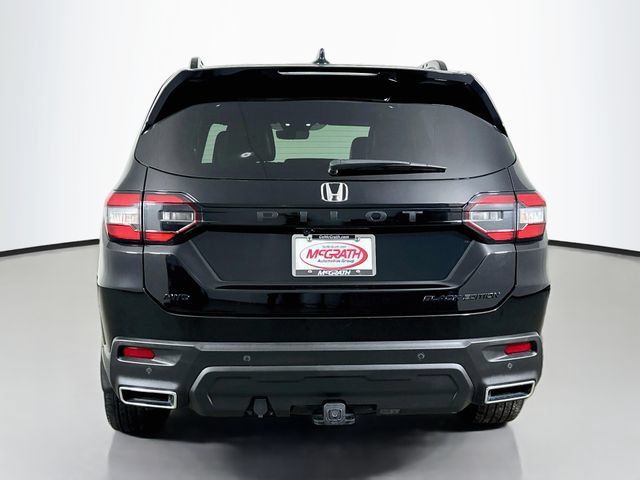 Certified 2025 Honda Pilot Black Edition image 22