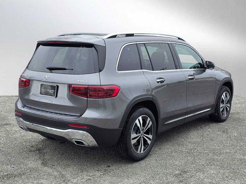 New 2026 Mercedes-Benz GLB 250 4MATIC image 3