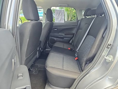 Used 2025 Mitsubishi Outlander Sport ES AWD/4WD image 9