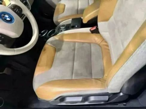 Used 2014 BMW i3 with Range Extender image 22