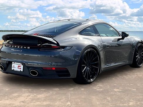 Used 2020 Porsche 911 Carrera S RWD image 4