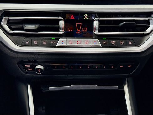 Used 2021 BMW 330i Sedan RWD image 16