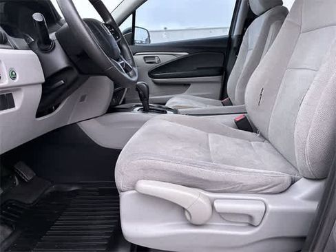 Used 2019 Honda Pilot LX image 18