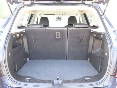 Used 2019 Chevrolet Trax LT w/ LT Convenience Package FWD image 25