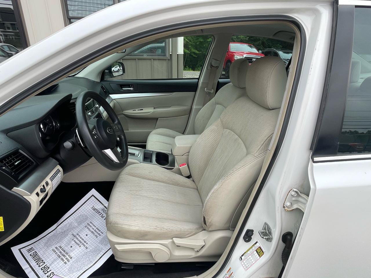 Used 2011 Subaru Legacy 2.5i AWD/4WD image 11