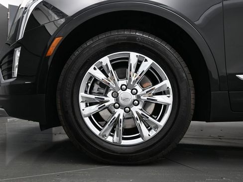 Certified 2023 Cadillac XT5 Premium Luxury AWD/4WD image 8