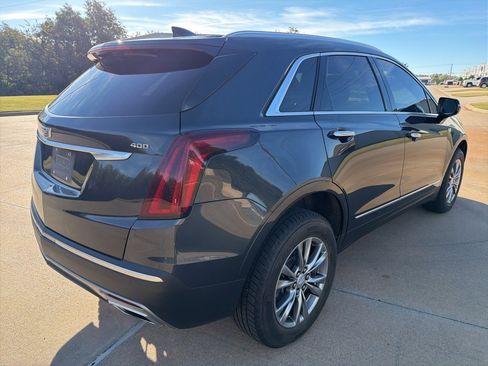 Used 2021 Cadillac XT5 Premium Luxury w/ LPO, Floor Liner Package image 8