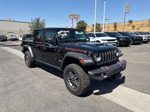 New 2026 Jeep Gladiator Mojave w/ Safety Group AWD/4WD image 8
