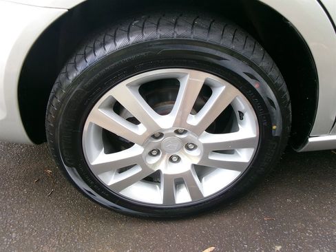 Used 2009 Saturn Aura XR image 29