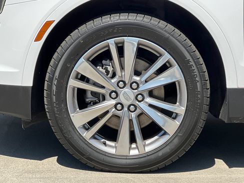 Used 2024 Cadillac XT5 Premium Luxury FWD image 40