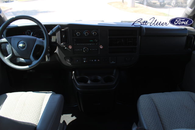 Used 2025 Chevrolet Express 3500 LT w/ LT Preferred Equipment Group RWD image 13