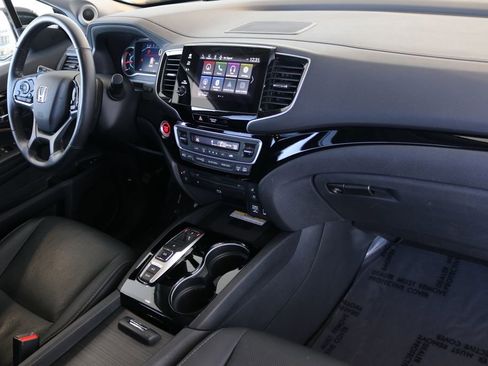 Used 2021 Honda Pilot Elite image 44