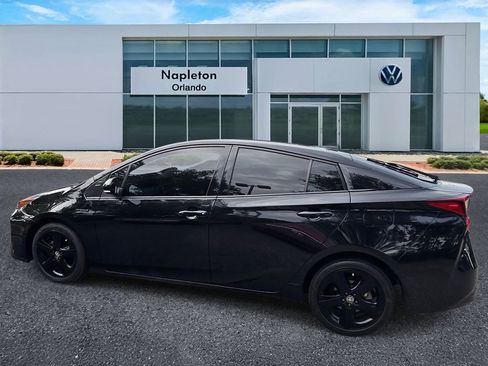 Used 2022 Toyota Prius FWD image 9