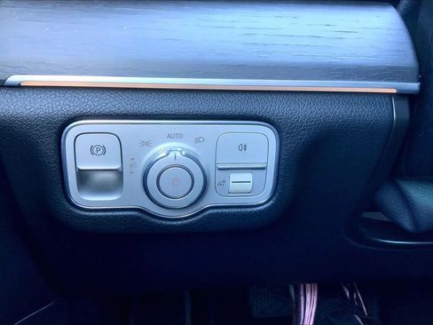 Used 2021 Mercedes-Benz GLE 350 image 35