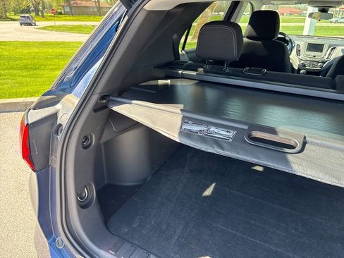 Certified 2022 Chevrolet Equinox LT w/ Driver Convenience Package AWD/4WD image 9