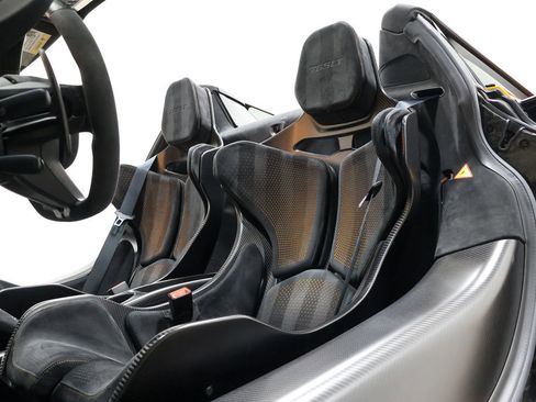 Used 2022 McLaren 765LT image 54