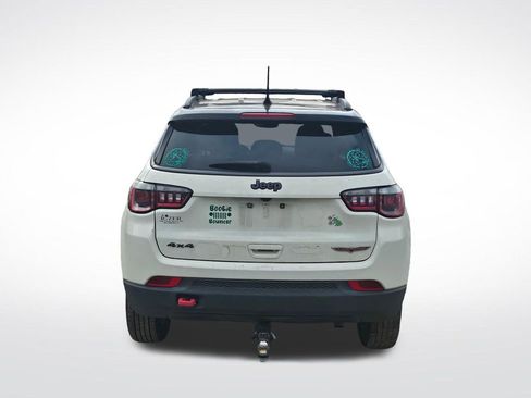 Used 2019 Jeep Compass Trailhawk AWD/4WD image 8