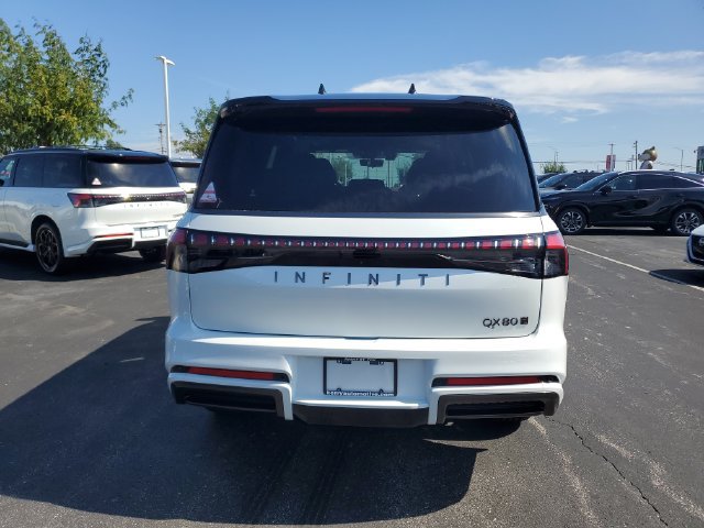 New 2027 INFINITI QX80 Autograph w/ Premium Cargo Package AWD/4WD image 6