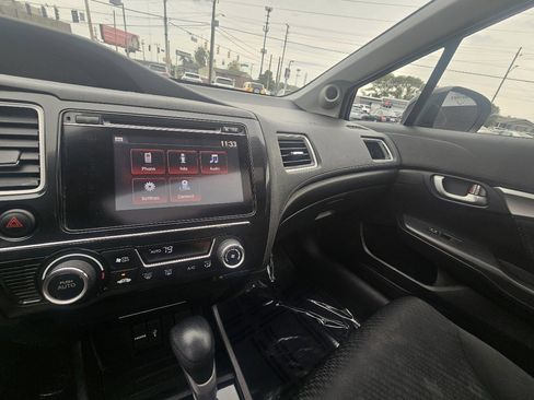 Used 2014 Honda Civic EX image 27