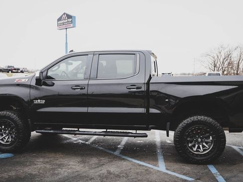 Used 2020 Chevrolet Silverado 1500 LT w/ Texas Edition image 20