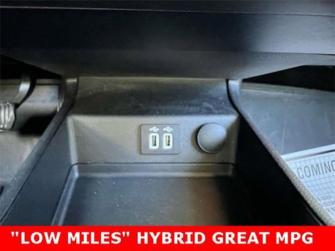 Used 2019 Ford Fusion SEL image 22