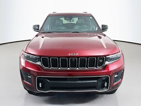 Used 2022 Jeep Grand Cherokee Overland AWD/4WD image 2
