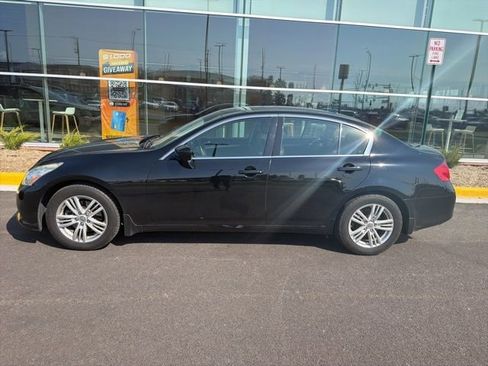 Used 2013 INFINITI G37 x w/ Premium Pkg image 15