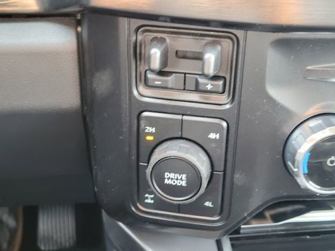 New 2026 Ford F250 Lariat w/ FX4 Off-Road Package image 19