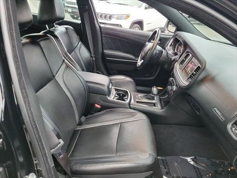 Used 2023 Dodge Charger SXT w/ Plus Group image 17