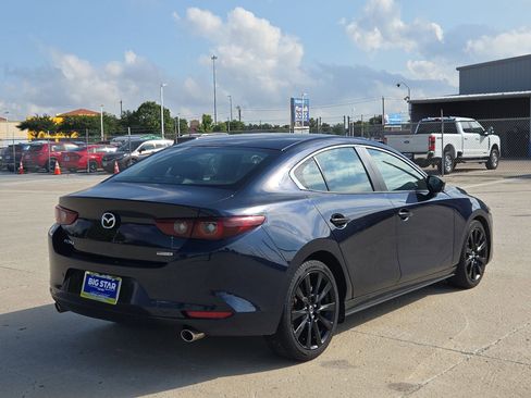 Used 2024 MAZDA MAZDA3 s FWD image 3