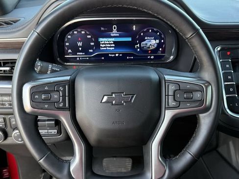 Used 2024 Chevrolet Tahoe Z71 w/ Luxury Package AWD/4WD image 10