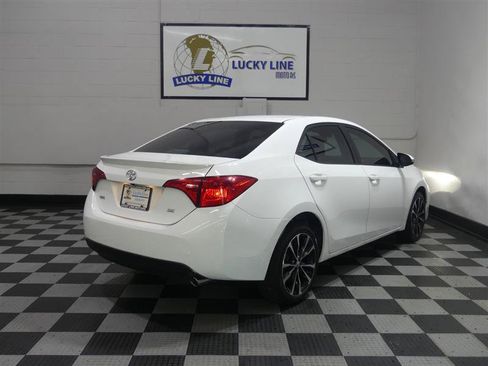 Used 2018 Toyota Corolla SE FWD image 10